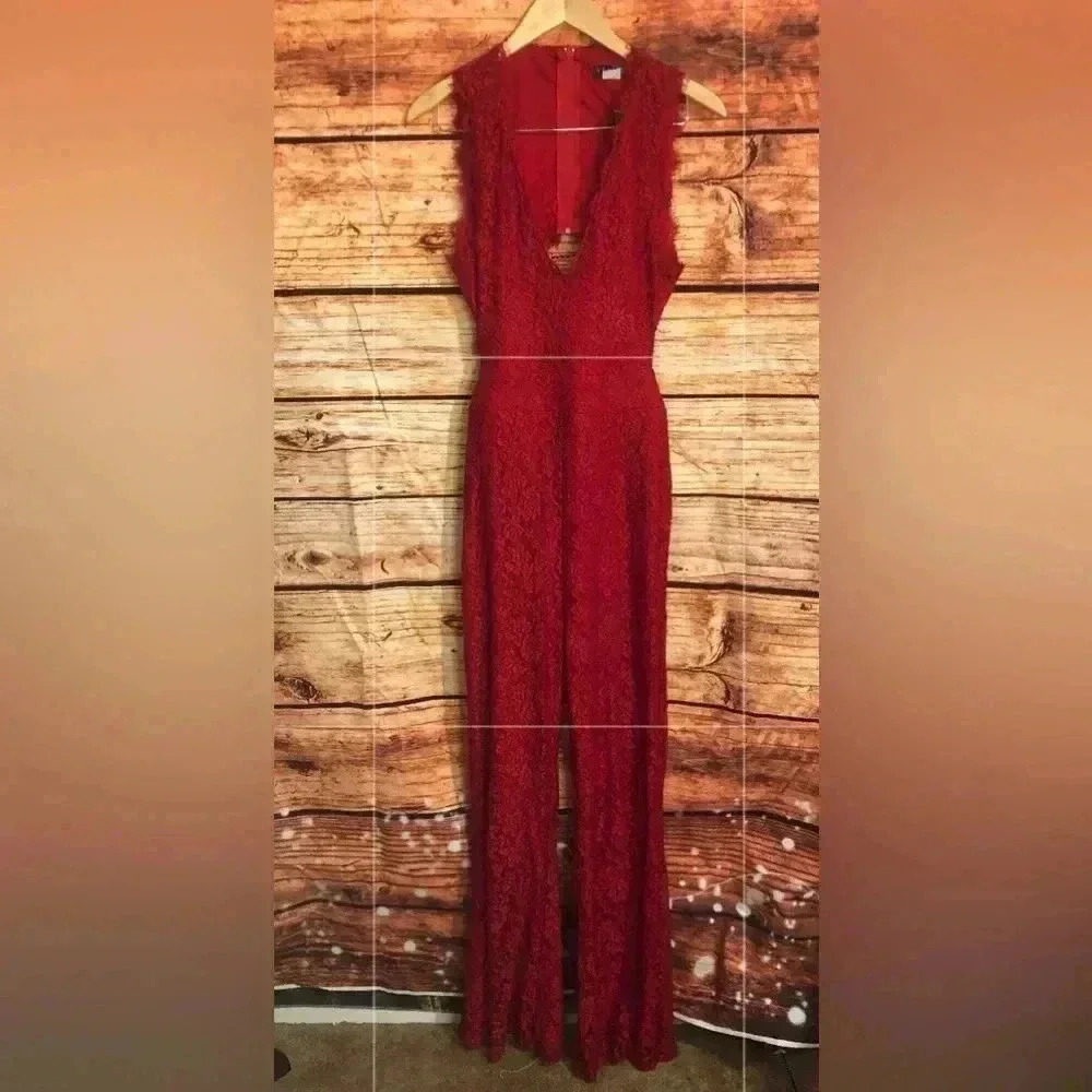 Open Back Lace Jumpsuit - Picture 14 of 16